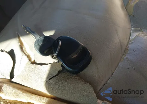 2004 GMC Yukon Xl 1500 Slt из США, поврежденный, VIN 1GKEC16Z74J158686